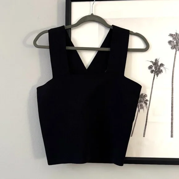 House of Harlow 1960 | NWOT Knit Compression Ribbed Crop Top in Black Size Large - Picture 3 of 7